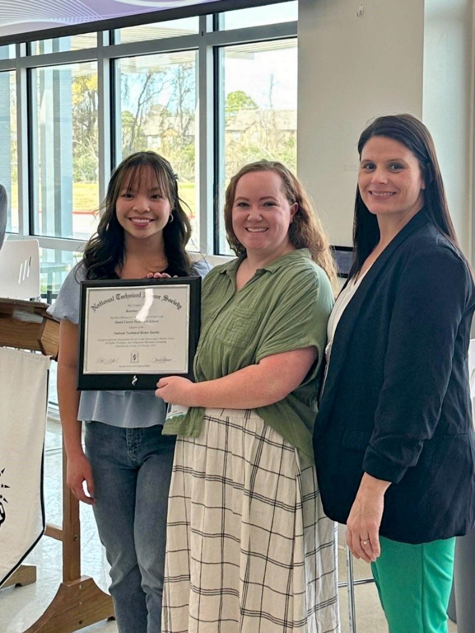 Kourtney Bonzo NTHS Award