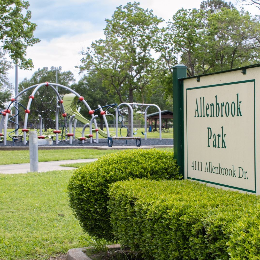 Feature Allenbrook Park